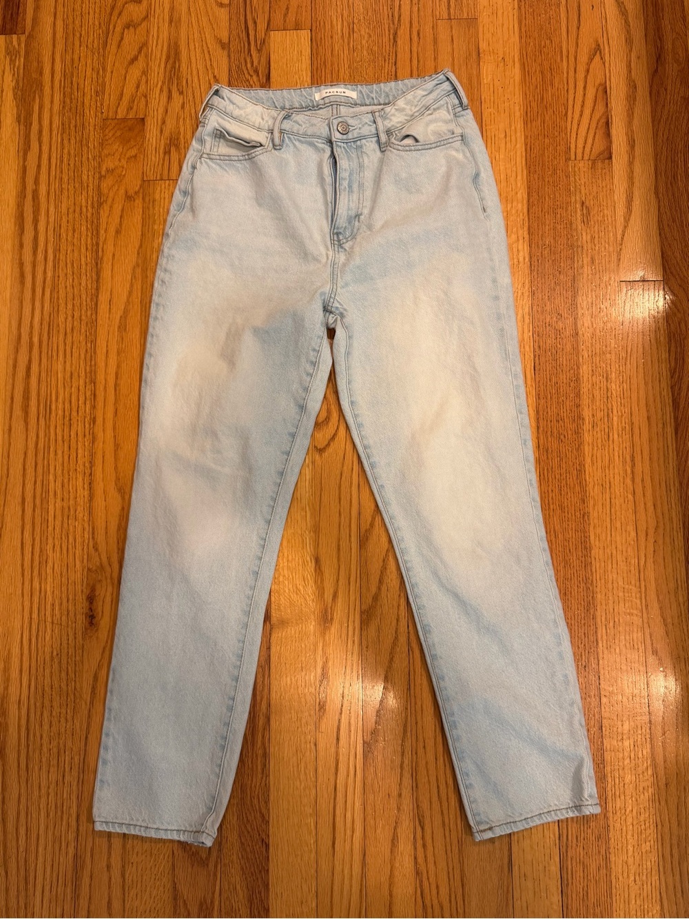 PacSun Light Wash High-Rise Mom Jeans - 27